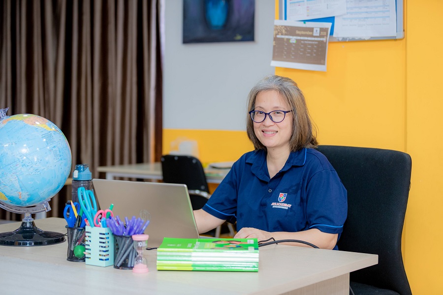 Ms. Allanah - AVe Academy teacher