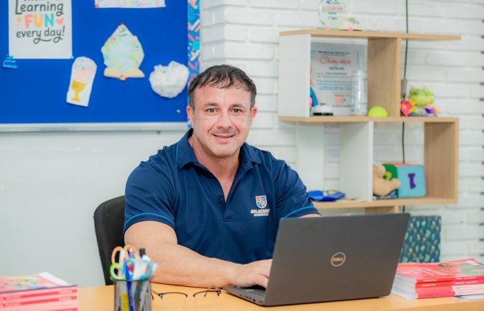 Mr. Tom Starobynski - Ave Academy Nha Trang