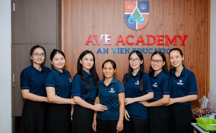 TEaching Assistants AVE Academy